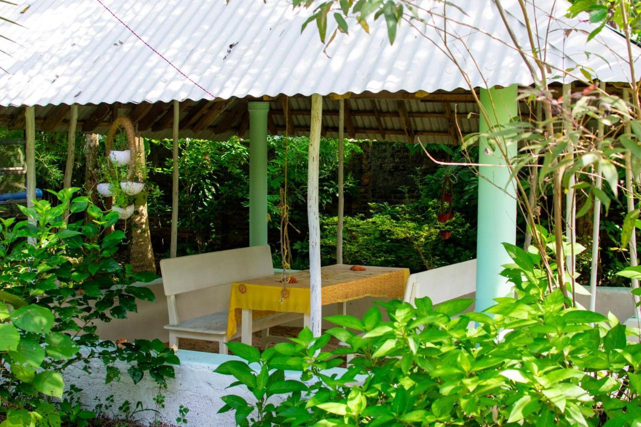 Baba Luru'S Apartamento Varkala Exterior foto